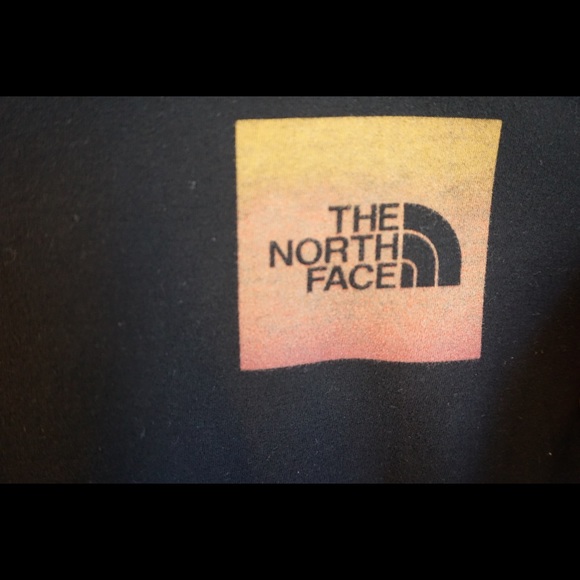 North Face XL Tee - Picture 2 of 4